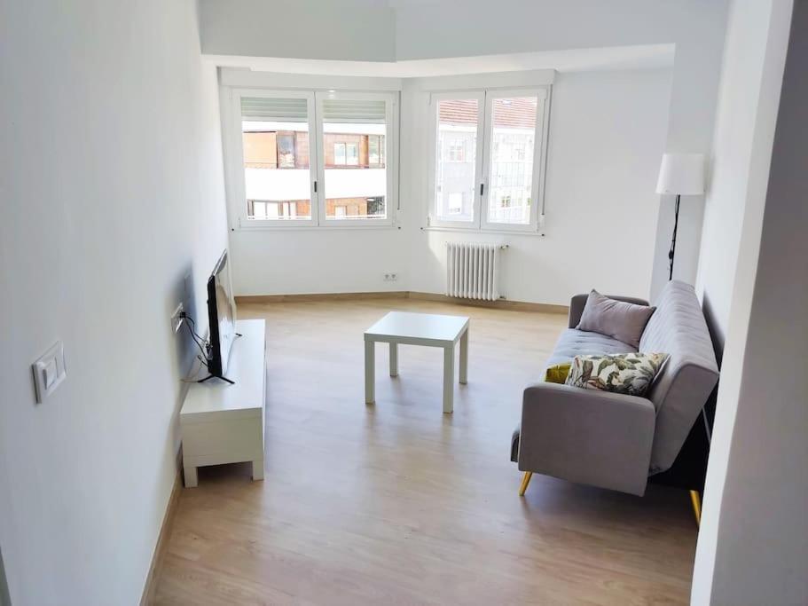 Marina Home Ourense Esterno foto
